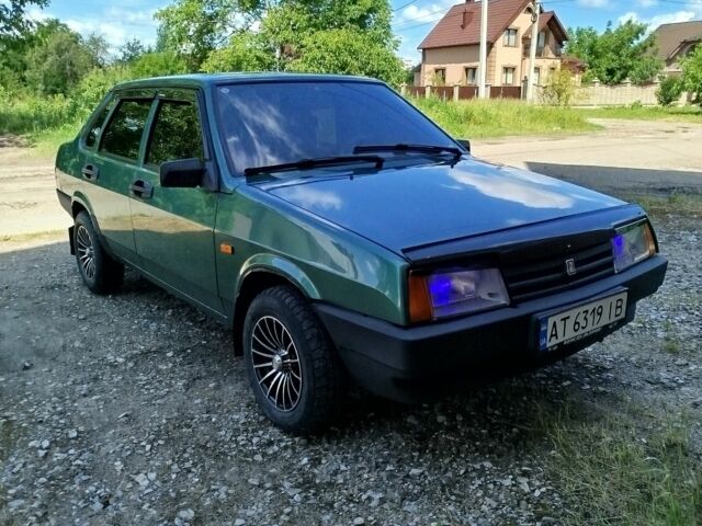 Зеленый ВАЗ 21099, объемом двигателя 1.6 л и пробегом 154 тыс. км за 1750 $, фото 1 на Automoto.ua