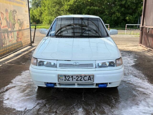 Белый ВАЗ 2110, объемом двигателя 1.5 л и пробегом 70 тыс. км за 1610 $, фото 1 на Automoto.ua