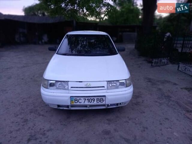 Білий ВАЗ 2110, об'ємом двигуна 1.5 л та пробігом 200 тис. км за 700 $, фото 1 на Automoto.ua