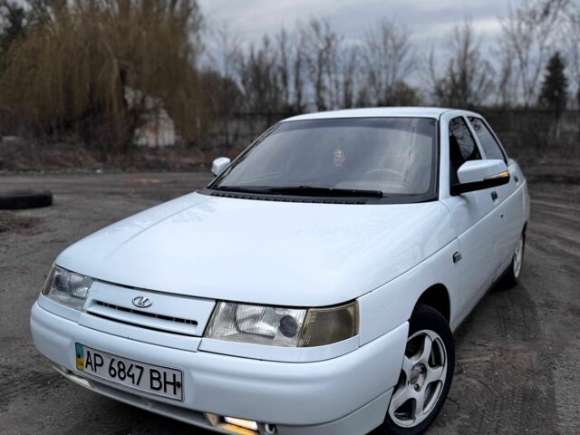Білий ВАЗ 2110, об'ємом двигуна 1.5 л та пробігом 315 тис. км за 2000 $, фото 1 на Automoto.ua