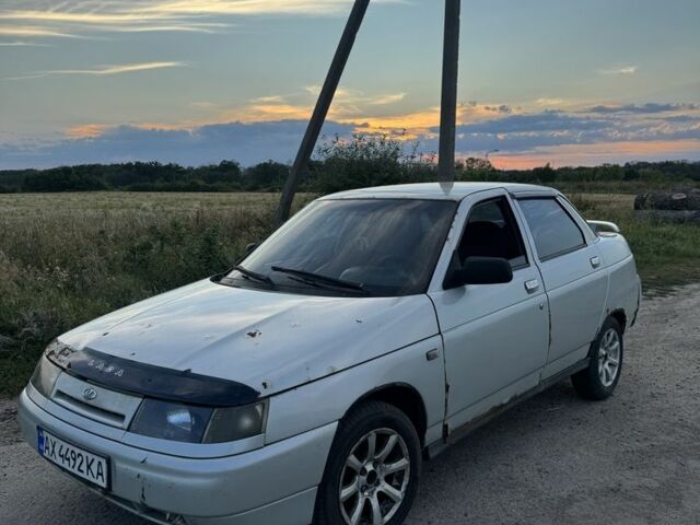Белый ВАЗ 2110, объемом двигателя 1.5 л и пробегом 150 тыс. км за 650 $, фото 1 на Automoto.ua
