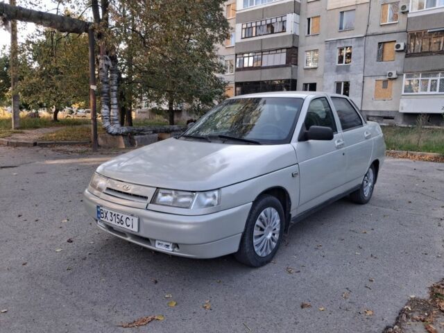 Белый ВАЗ 2110, объемом двигателя 1.6 л и пробегом 230 тыс. км за 1505 $, фото 1 на Automoto.ua