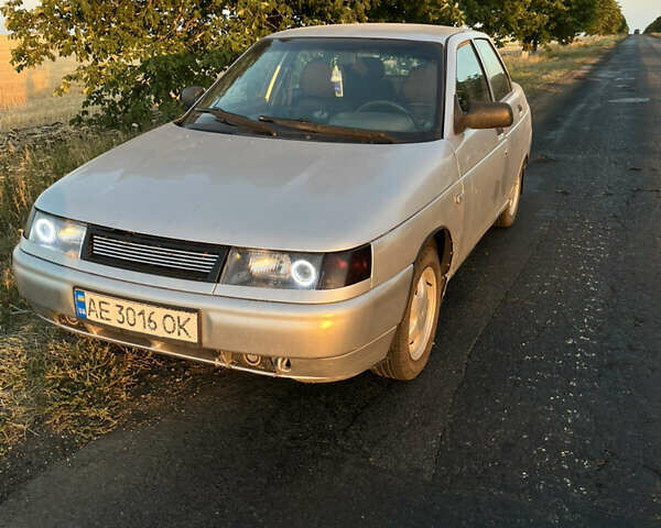 Белый ВАЗ 2110, объемом двигателя 1.6 л и пробегом 263 тыс. км за 2100 $, фото 1 на Automoto.ua