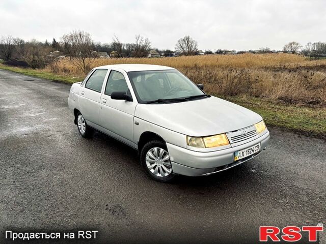 Белый ВАЗ 2110, объемом двигателя 1.6 л и пробегом 236 тыс. км за 1599 $, фото 1 на Automoto.ua