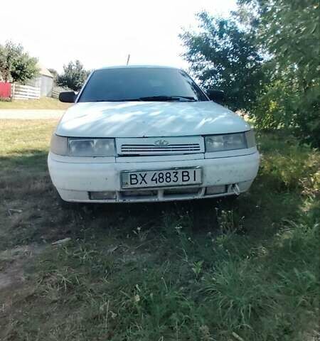 Белый ВАЗ 2110, объемом двигателя 1.6 л и пробегом 180 тыс. км за 1100 $, фото 1 на Automoto.ua