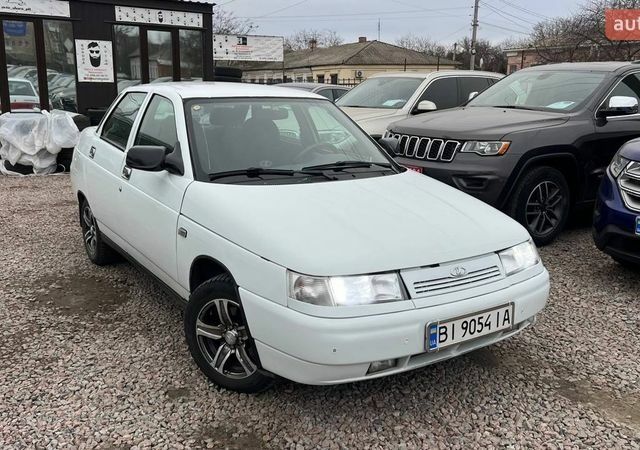 Білий ВАЗ 2110, об'ємом двигуна 1.6 л та пробігом 85 тис. км за 3350 $, фото 1 на Automoto.ua