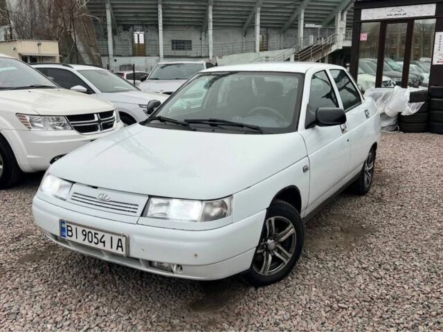 Белый ВАЗ 2110, объемом двигателя 1.6 л и пробегом 85 тыс. км за 3350 $, фото 1 на Automoto.ua