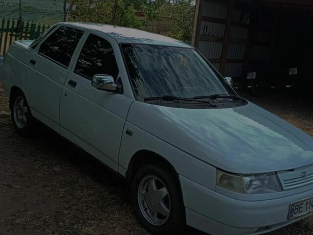 Білий ВАЗ 2110, об'ємом двигуна 1.6 л та пробігом 102 тис. км за 3974 $, фото 1 на Automoto.ua