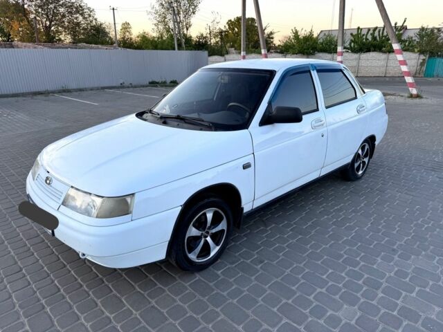 Білий ВАЗ 2110, об'ємом двигуна 1.6 л та пробігом 136 тис. км за 2400 $, фото 1 на Automoto.ua
