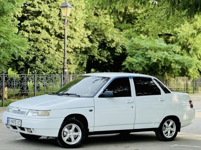 Белый ВАЗ 2110, объемом двигателя 1.6 л и пробегом 140 тыс. км за 2652 $, фото 1 на Automoto.ua