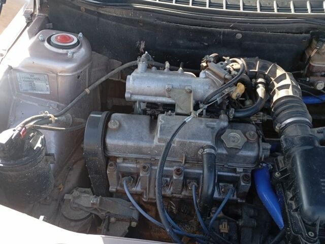 Бежевый ВАЗ 2110, объемом двигателя 1 л и пробегом 201 тыс. км за 2000 $, фото 1 на Automoto.ua