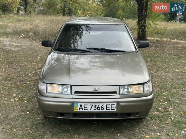 Бежевый ВАЗ 2110, объемом двигателя 1.6 л и пробегом 142 тыс. км за 1600 $, фото 1 на Automoto.ua