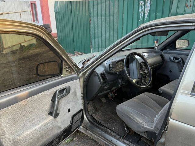 Бежевый ВАЗ 2110, объемом двигателя 1.5 л и пробегом 200 тыс. км за 639 $, фото 1 на Automoto.ua