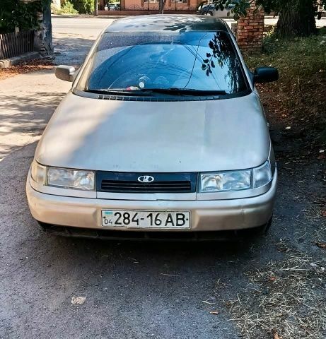 Бежевий ВАЗ 2110, об'ємом двигуна 0 л та пробігом 289 тис. км за 936 $, фото 1 на Automoto.ua