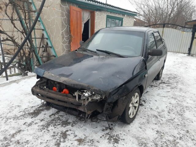 Черный ВАЗ 2110, объемом двигателя 1.5 л и пробегом 340 тыс. км за 895 $, фото 1 на Automoto.ua