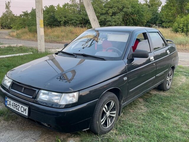 Чорний ВАЗ 2110, об'ємом двигуна 1.6 л та пробігом 244 тис. км за 1601 $, фото 1 на Automoto.ua