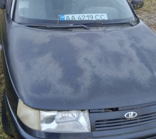 Черный ВАЗ 2110, объемом двигателя 1 л и пробегом 150 тыс. км за 400 $, фото 1 на Automoto.ua