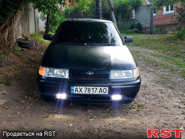 Черный ВАЗ 2110, объемом двигателя 1.6 л и пробегом 300 тыс. км за 1750 $, фото 1 на Automoto.ua