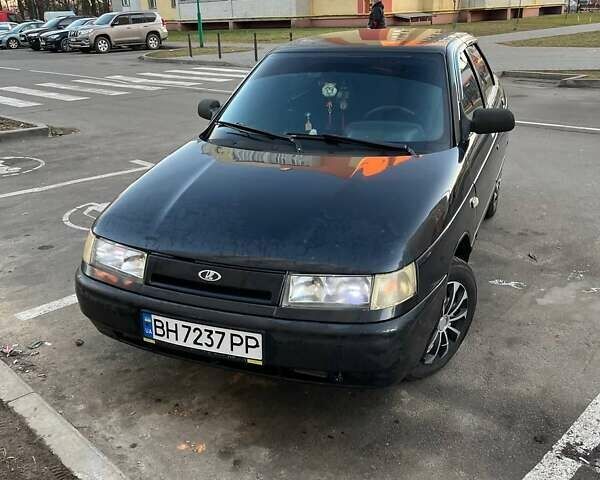 Черный ВАЗ 2110, объемом двигателя 1.6 л и пробегом 270 тыс. км за 2300 $, фото 1 на Automoto.ua