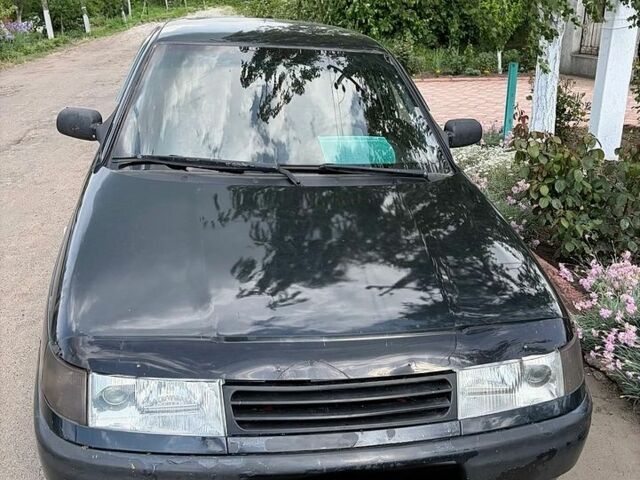 Черный ВАЗ 2110, объемом двигателя 1.6 л и пробегом 198 тыс. км за 2500 $, фото 1 на Automoto.ua