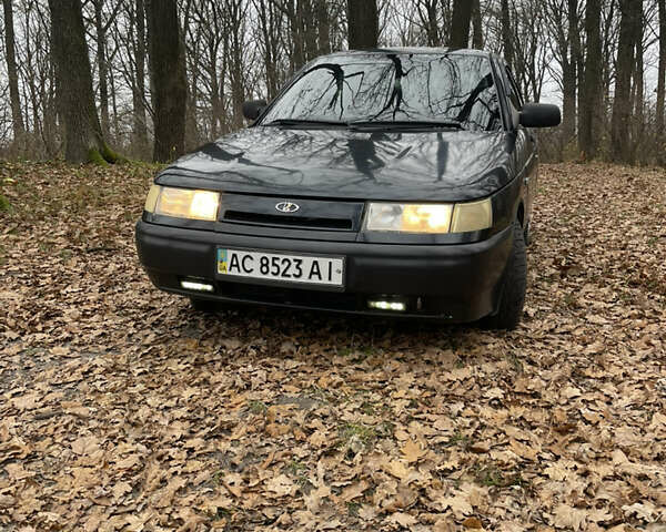 Черный ВАЗ 2110, объемом двигателя 1.6 л и пробегом 240 тыс. км за 1600 $, фото 1 на Automoto.ua