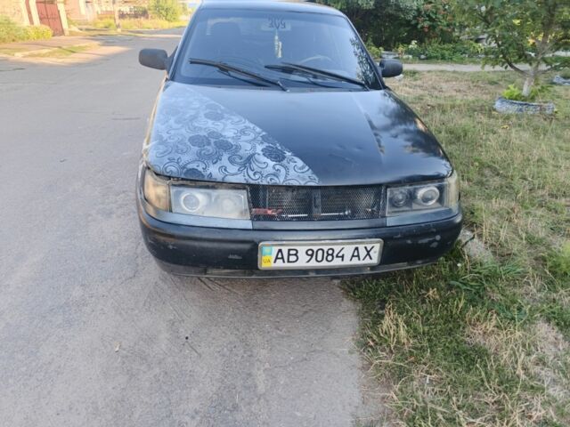 Черный ВАЗ 2110, объемом двигателя 1 л и пробегом 56 тыс. км за 1300 $, фото 1 на Automoto.ua