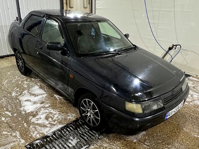 Чорний ВАЗ 2110, об'ємом двигуна 1.6 л та пробігом 25000 тис. км за 2300 $, фото 1 на Automoto.ua