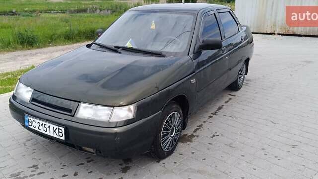 Черный ВАЗ 2110, объемом двигателя 1.6 л и пробегом 185 тыс. км за 2100 $, фото 1 на Automoto.ua