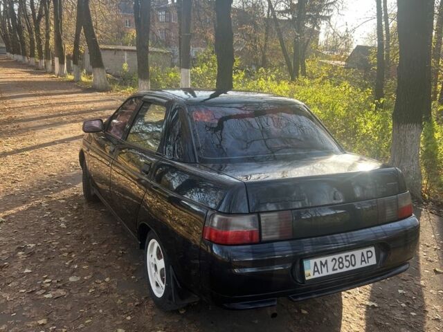 Черный ВАЗ 2110, объемом двигателя 1.6 л и пробегом 300 тыс. км за 2100 $, фото 1 на Automoto.ua
