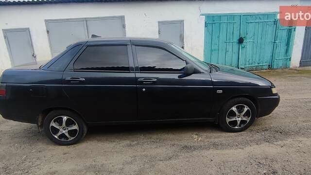 Черный ВАЗ 2110, объемом двигателя 1.6 л и пробегом 240 тыс. км за 2300 $, фото 1 на Automoto.ua
