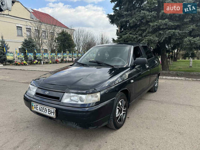 Черный ВАЗ 2110, объемом двигателя 1.6 л и пробегом 300 тыс. км за 1650 $, фото 1 на Automoto.ua