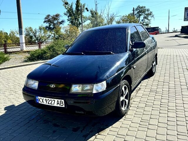 Черный ВАЗ 2110, объемом двигателя 1.6 л и пробегом 200 тыс. км за 2100 $, фото 1 на Automoto.ua