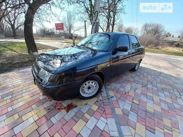Черный ВАЗ 2110, объемом двигателя 1.6 л и пробегом 200 тыс. км за 2350 $, фото 1 на Automoto.ua