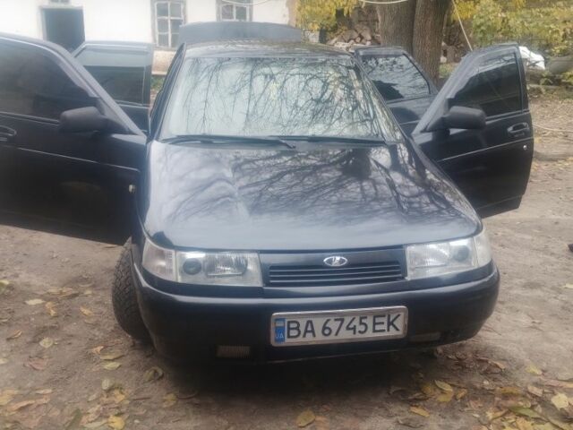 Чорний ВАЗ 2110, об'ємом двигуна 1.6 л та пробігом 196 тис. км за 2200 $, фото 1 на Automoto.ua