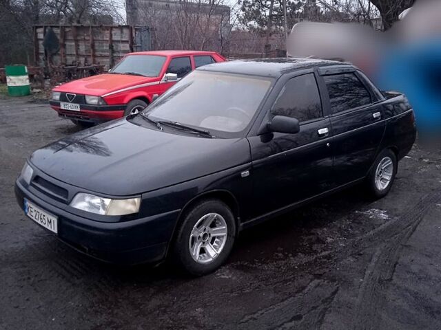 Черный ВАЗ 2110, объемом двигателя 1.6 л и пробегом 214 тыс. км за 2000 $, фото 1 на Automoto.ua