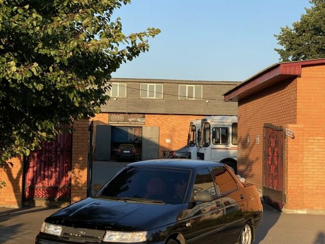 Чорний ВАЗ 2110, об'ємом двигуна 1.6 л та пробігом 180 тис. км за 2198 $, фото 1 на Automoto.ua