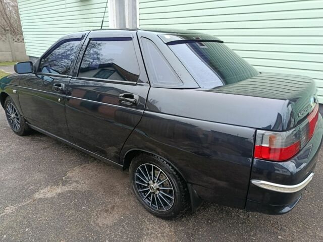 Черный ВАЗ 2110, объемом двигателя 1 л и пробегом 71 тыс. км за 3250 $, фото 1 на Automoto.ua