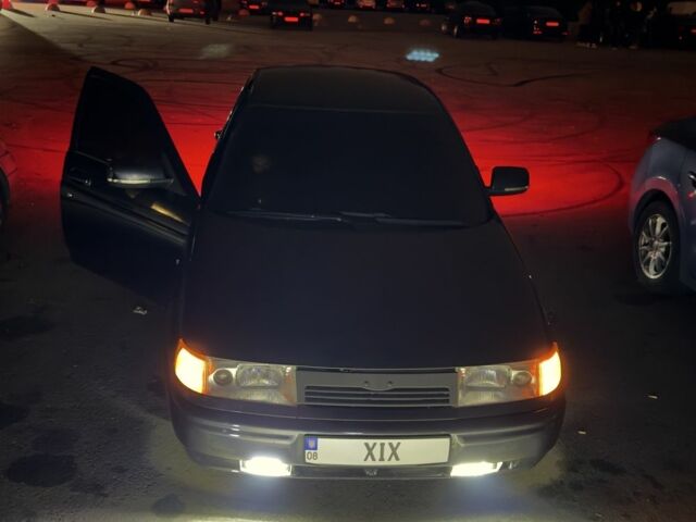 Чорний ВАЗ 2110, об'ємом двигуна 1.6 л та пробігом 150 тис. км за 2450 $, фото 1 на Automoto.ua