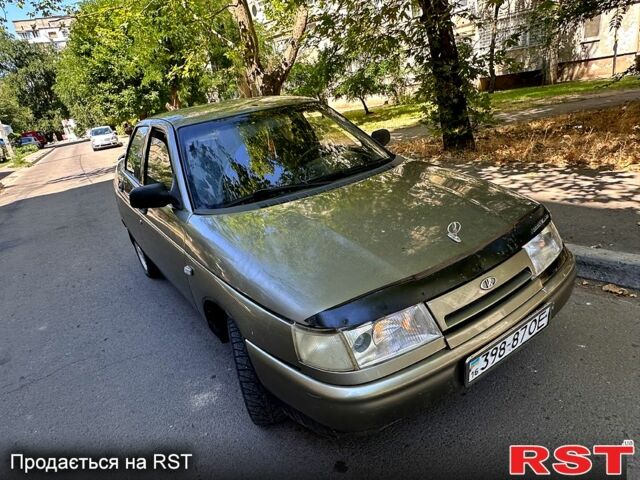Коричневий ВАЗ 2110, об'ємом двигуна 1.5 л та пробігом 201 тис. км за 1100 $, фото 1 на Automoto.ua