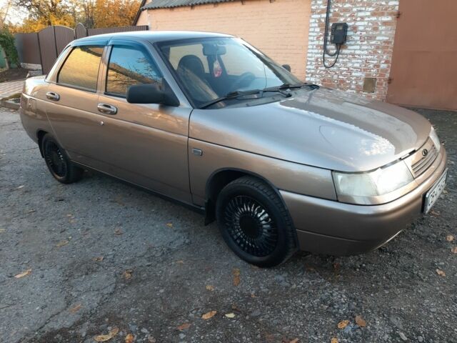 Коричневый ВАЗ 2110, объемом двигателя 1.6 л и пробегом 99 тыс. км за 2999 $, фото 1 на Automoto.ua