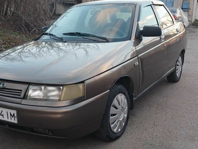 Коричневий ВАЗ 2110, об'ємом двигуна 1.6 л та пробігом 100 тис. км за 1550 $, фото 1 на Automoto.ua