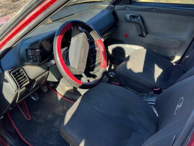 Червоний ВАЗ 2110, об'ємом двигуна 1.5 л та пробігом 350 тис. км за 1400 $, фото 1 на Automoto.ua