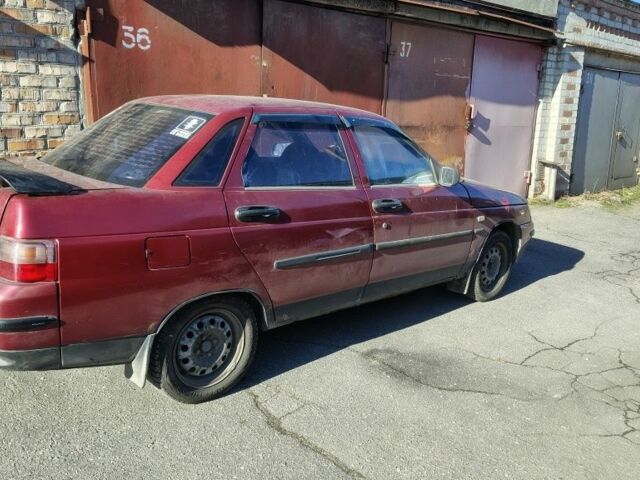 Красный ВАЗ 2110, объемом двигателя 1.5 л и пробегом 274 тыс. км за 1500 $, фото 1 на Automoto.ua