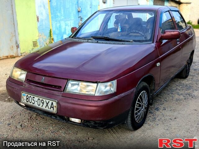 Красный ВАЗ 2110, объемом двигателя 1.5 л и пробегом 160 тыс. км за 1230 $, фото 1 на Automoto.ua