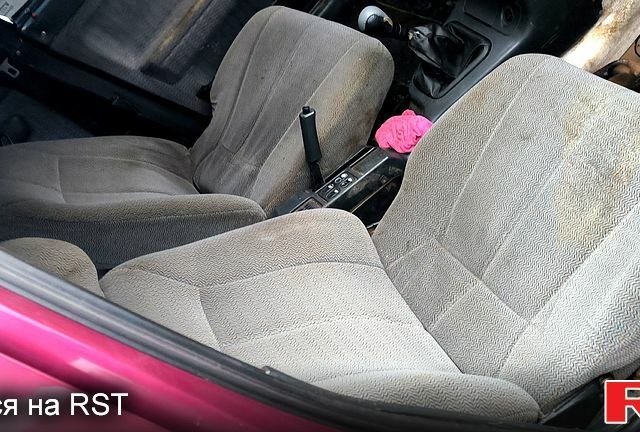 Червоний ВАЗ 2110, об'ємом двигуна 1.5 л та пробігом 0 тис. км за 1000 $, фото 1 на Automoto.ua