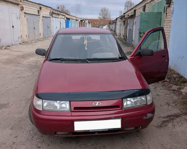 Красный ВАЗ 2110, объемом двигателя 1.5 л и пробегом 233 тыс. км за 1800 $, фото 1 на Automoto.ua