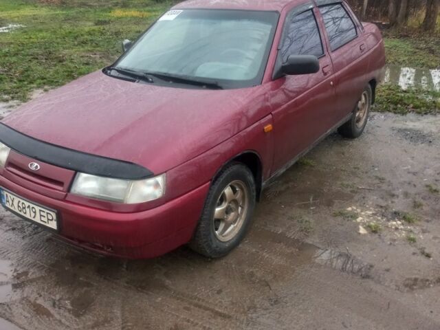 Красный ВАЗ 2110, объемом двигателя 1.5 л и пробегом 350 тыс. км за 2126 $, фото 1 на Automoto.ua