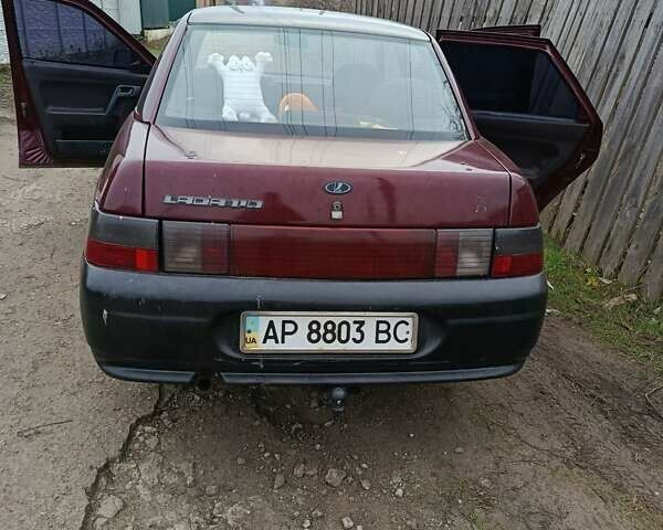 Красный ВАЗ 2110, объемом двигателя 1.5 л и пробегом 210 тыс. км за 1350 $, фото 1 на Automoto.ua