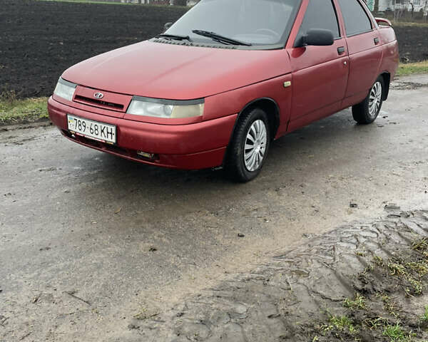 Красный ВАЗ 2110, объемом двигателя 1.5 л и пробегом 130 тыс. км за 1350 $, фото 1 на Automoto.ua
