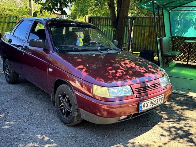 Червоний ВАЗ 2110, об'ємом двигуна 1.5 л та пробігом 300 тис. км за 1200 $, фото 1 на Automoto.ua